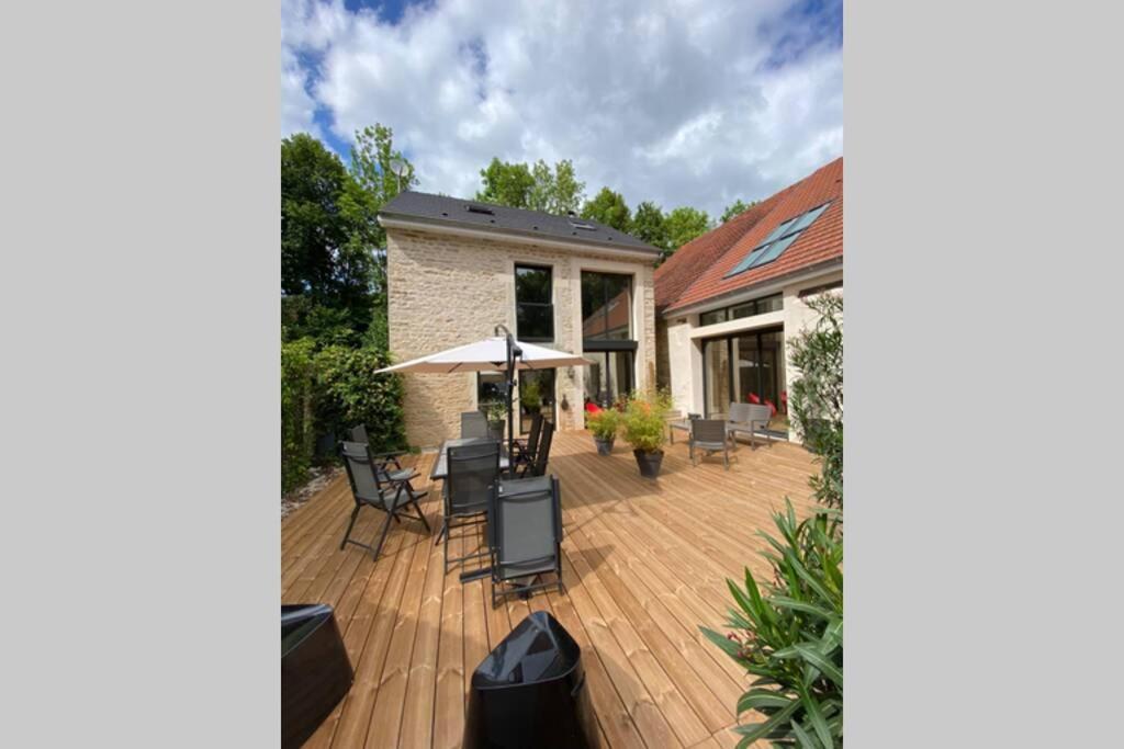 Villa Les Dépendances Courtivron Exterior foto